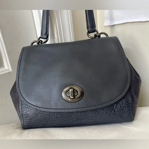 Coach Leather and Suede Bag EUC - Picture 11 of 15